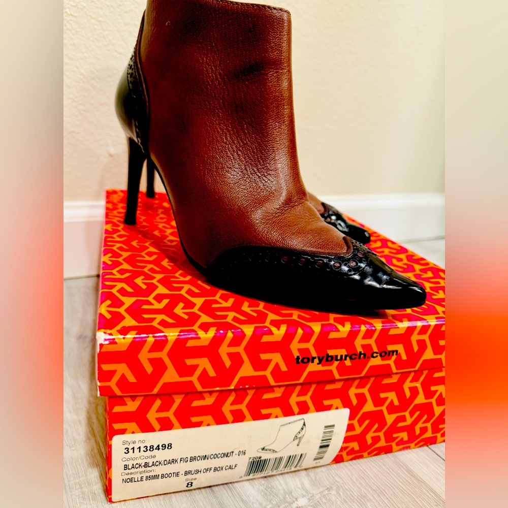 Tory Burch Noelle Bootie size 8